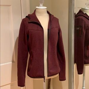 Arcteryx zip up hoodie - great for winter layers